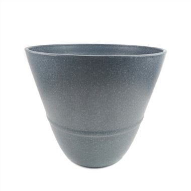 Blomkruka i keramisk metall